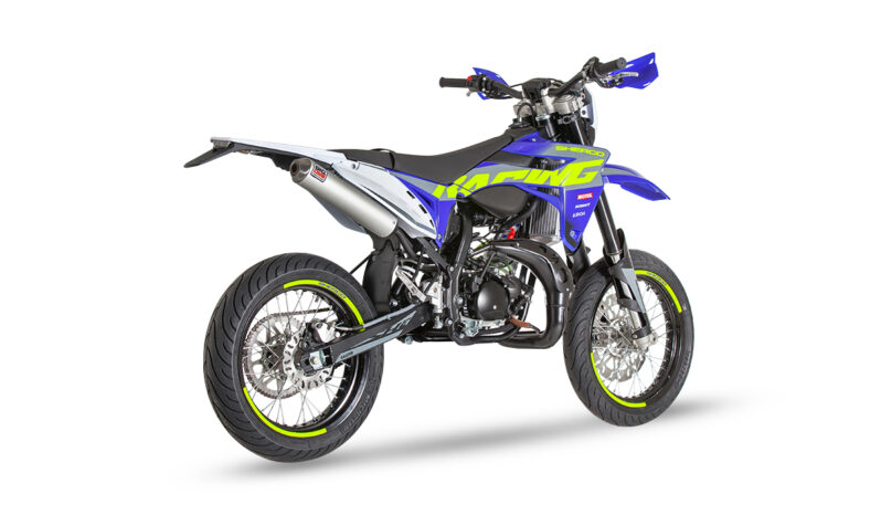 08-SUPERMOTO-RS-1200×801-1