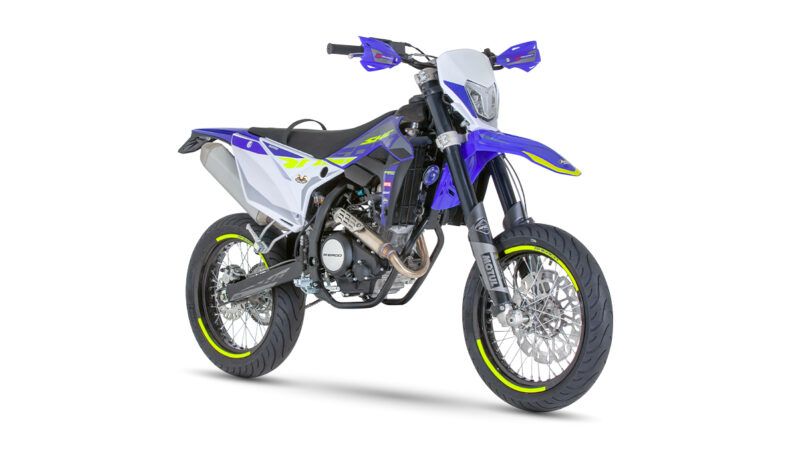 02-125-AT-SM-SHERCO-1200×801-2